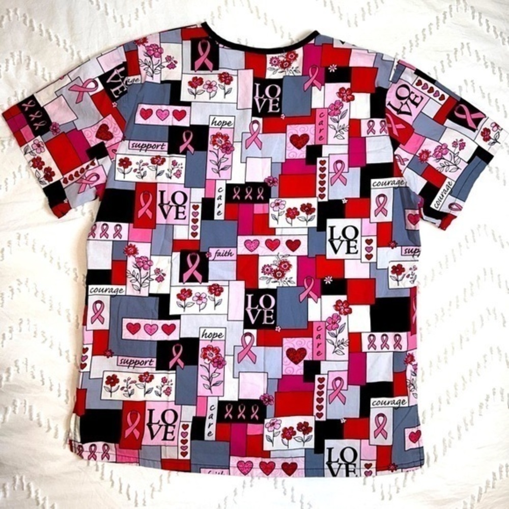 SB Scrubs - Breast Cancer, Valentines scrub top — sz Small - Picture 4 of 4